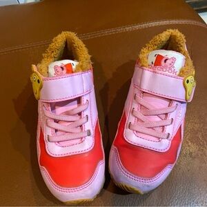 Reebok Kids Sneakers in Pink and Red with Fun Accents Peppa Pig limited edition
